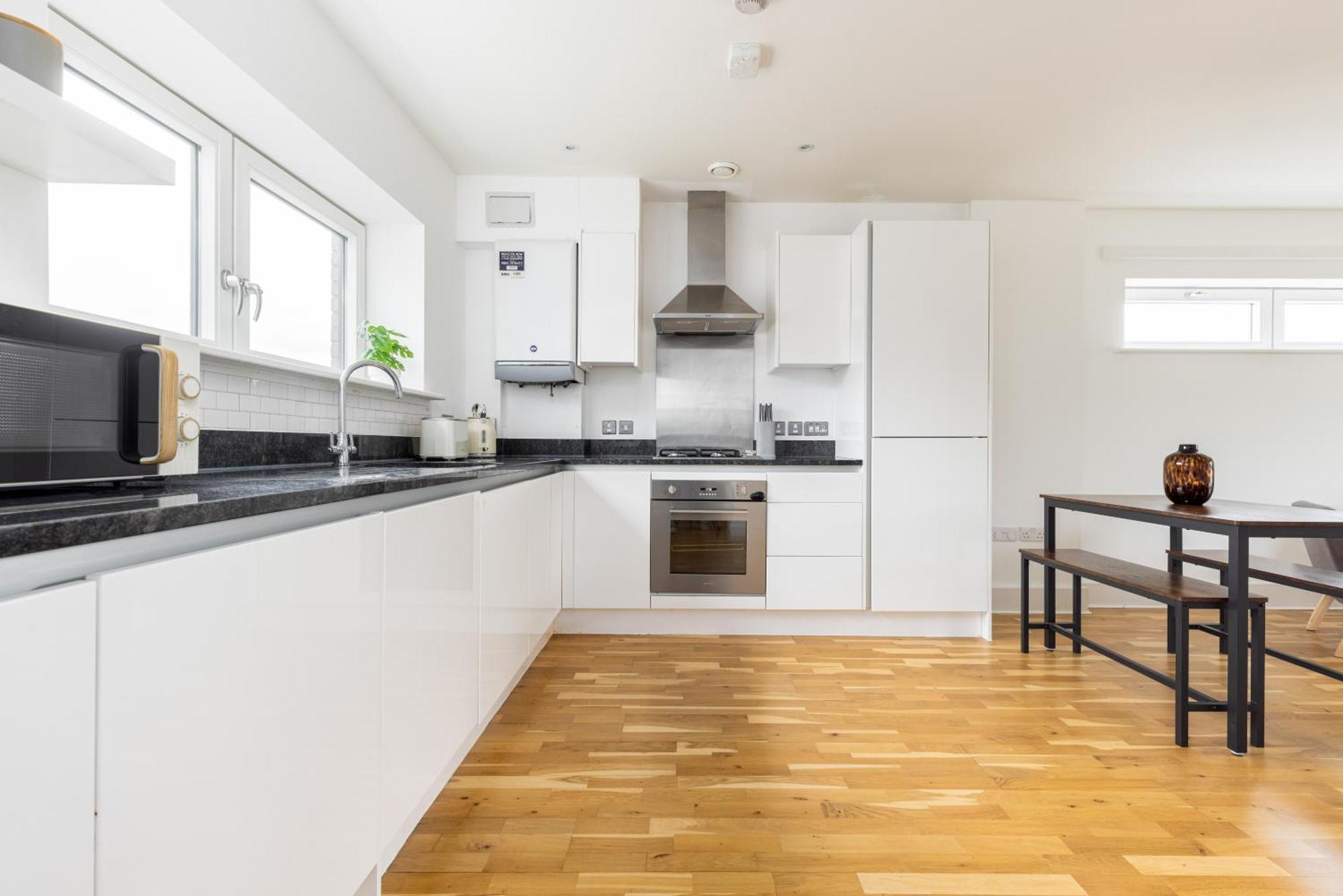 The Bridge Apartment London Bagian luar foto