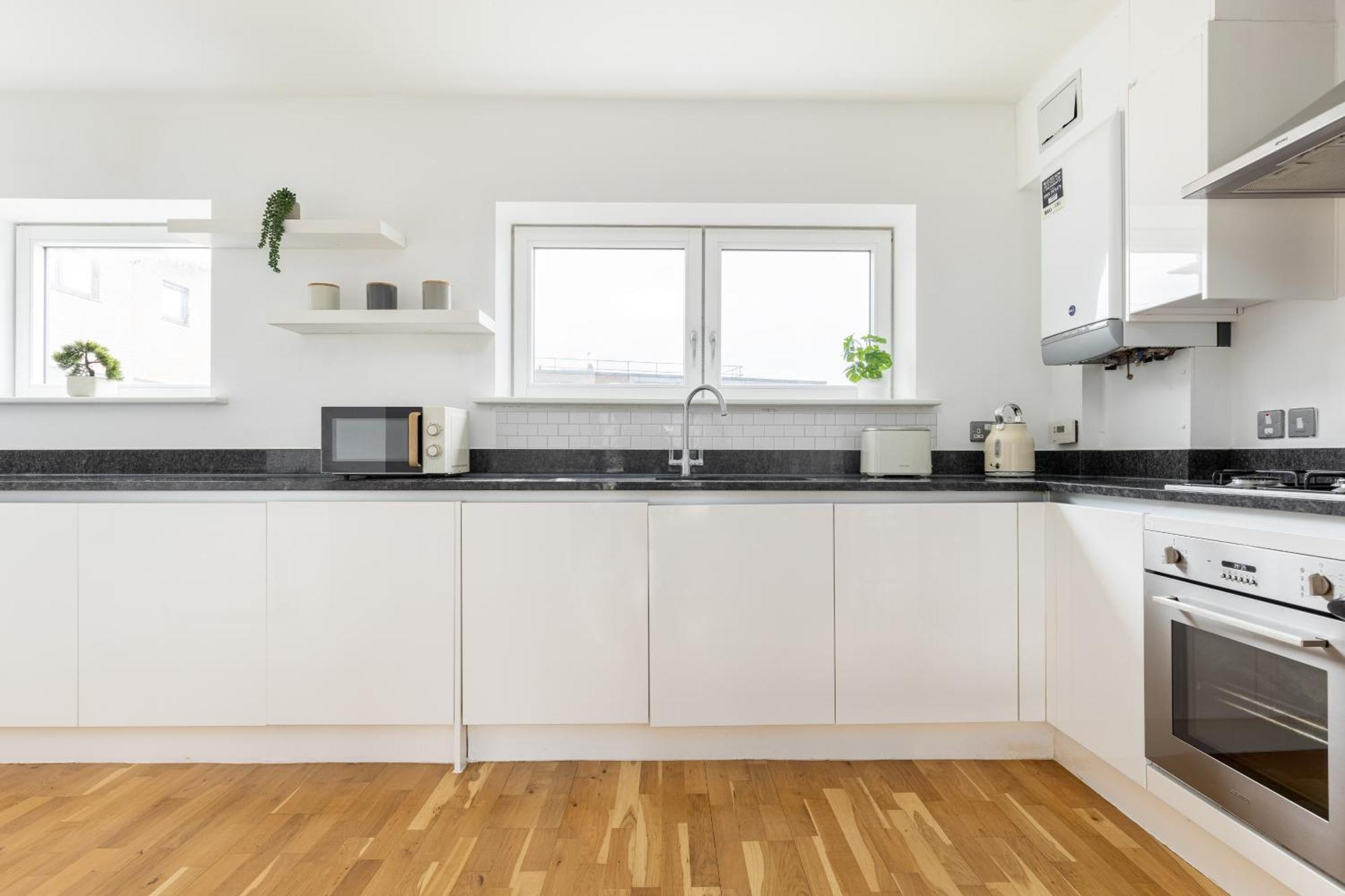 The Bridge Apartment London Bagian luar foto