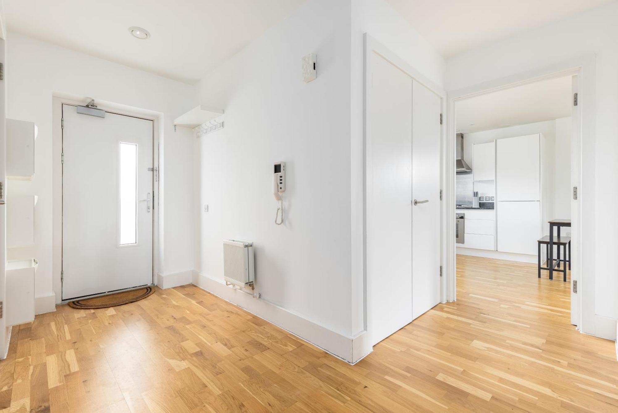 The Bridge Apartment London Bagian luar foto