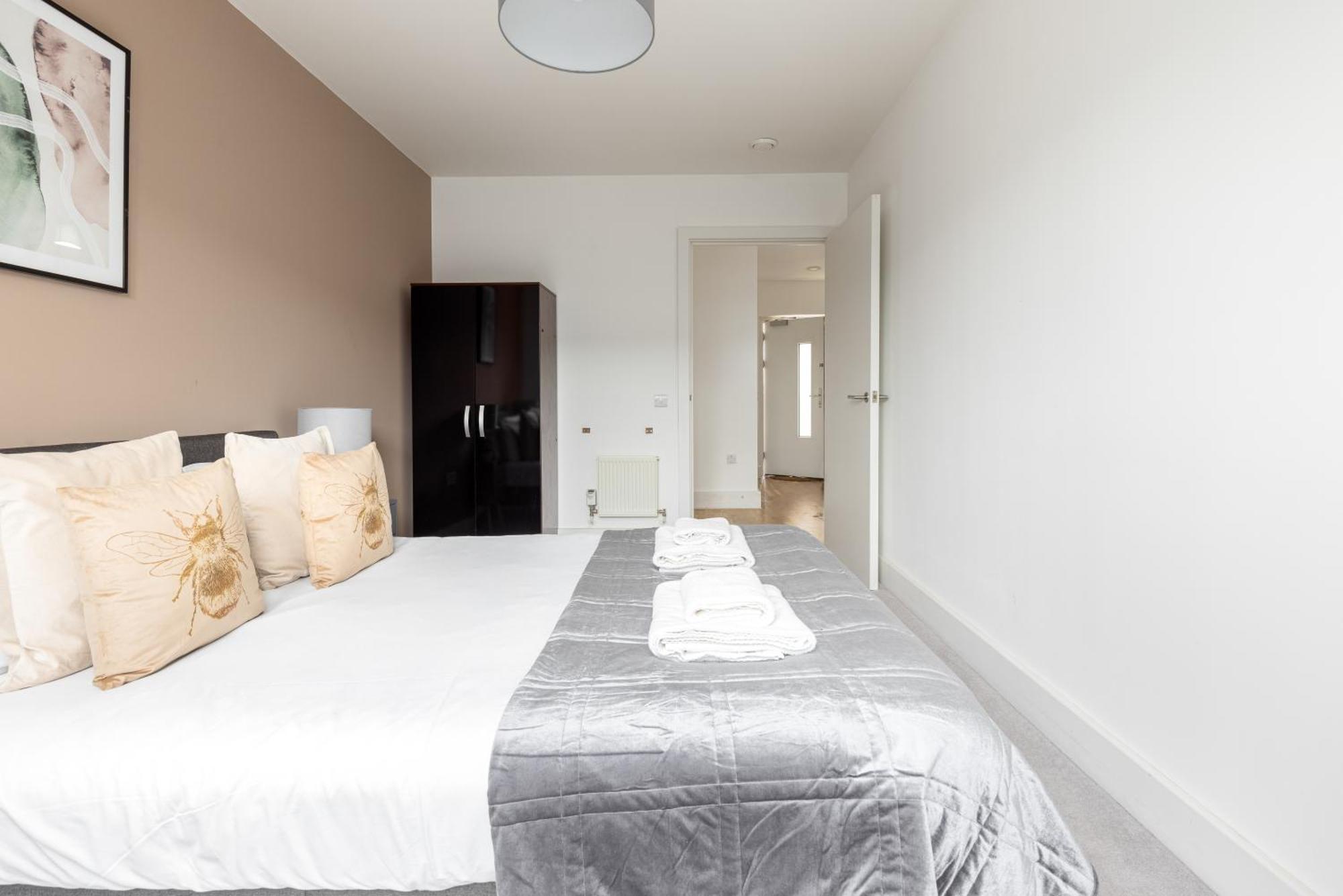 The Bridge Apartment London Bagian luar foto